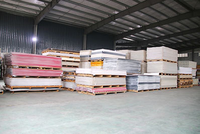 亞克力板材UV以后出現炸紋